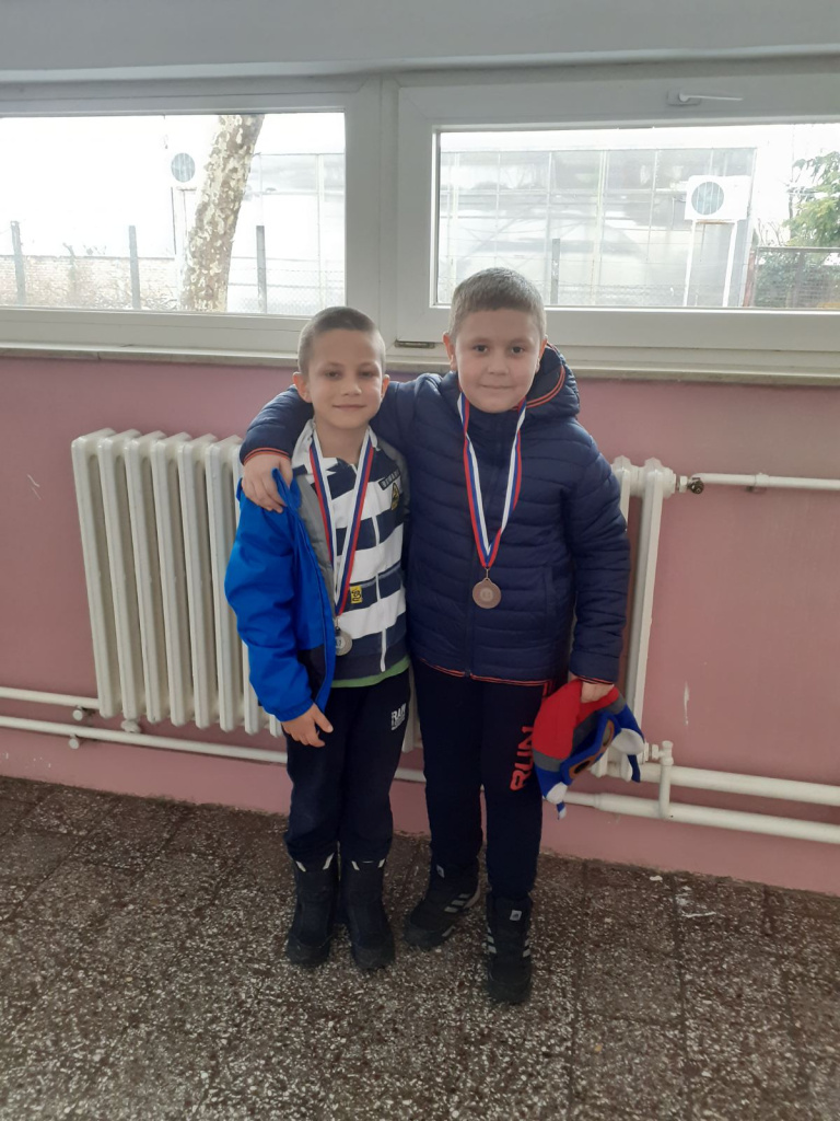 IMG-f4198ae3cac0eff05b224d3e6c361209-V.jpg IMG-f4198ae3cac0eff05b224d3e6c361209-V.jpg